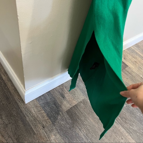 Bardot Collar Knit Long Sleeve Rib Sweater midi Dress in Bright green Size L - Picture 10 of 15